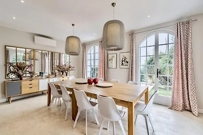 Villa a Grasse con giardino storico