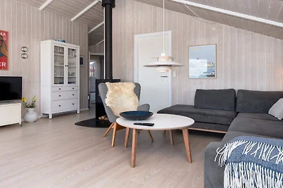 6 Personen Ferienhaus in Sjølund-By Traum