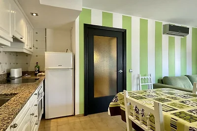 Appartement Salles Beach voor vijf personen