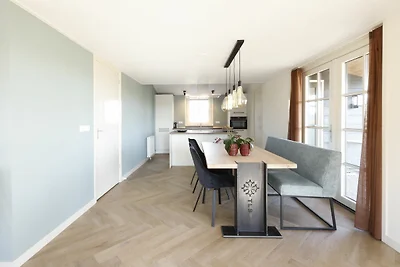 Villa in Hippolytushoef mit Terrasse