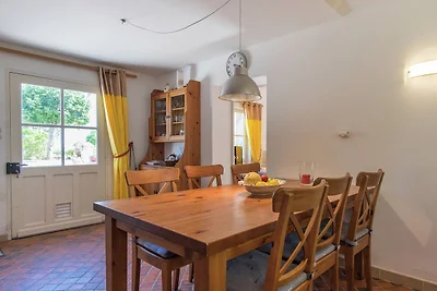 Gemütliches Ferienhaus in der Nähe von Beauva...