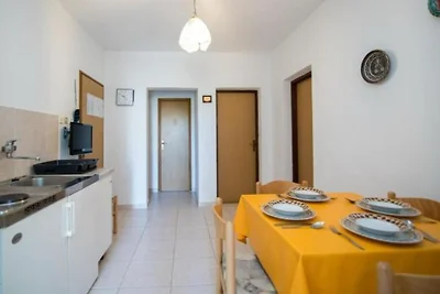 Apartments Boguvila - Two-Bedroom Family Apar...