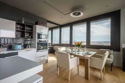 Skyflats Vienna Black View