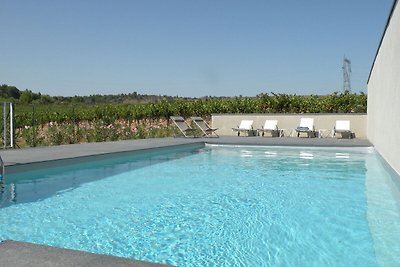 Luxuriöse Villa mit Schwimmbad in Rieux-Miner...