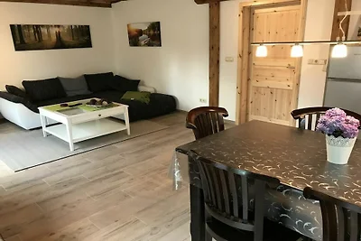 Schönes modernes Ferienhaus am See