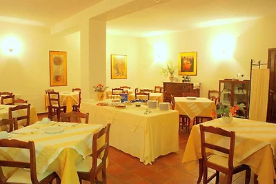 Belvilla van OYO Montecorneo Monolocale