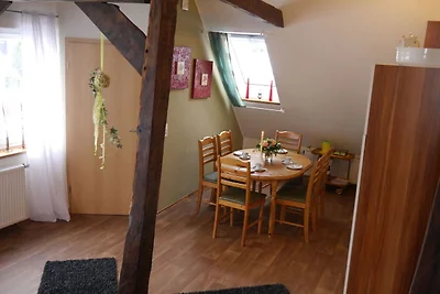 Modernes Ferienhaus mit Sauna in Lothe