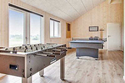 Luxuriöses Ferienhaus in Vejby mit Sauna