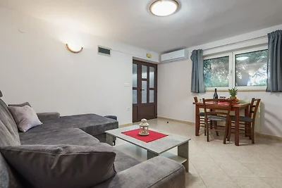 Charming Lovran Apartments with Wonderful Sea...