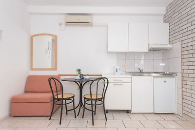 Entspannende Wohnung in Okrug Gornji in der N...