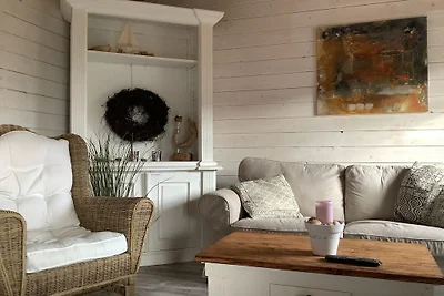 Holiday house in Ouddorp with Swimming Pool