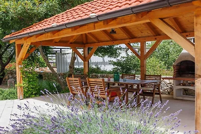 Wonderful Krk Island Stay: Shared Pool, Grill...