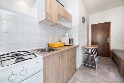 Two Bedroom Apartment With Balcony (A2)