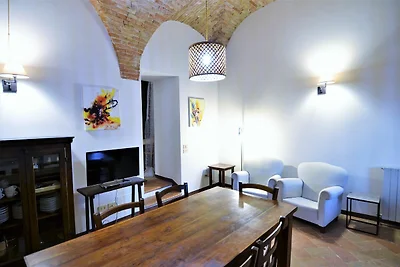 Appartamento a Mantignana con piscina comune