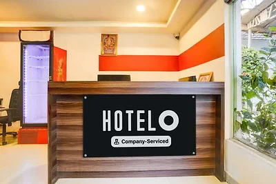 Hotel O Morjim vicino a Turtle Beach