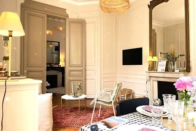 Le Crosne Parkplatz steht ruhig