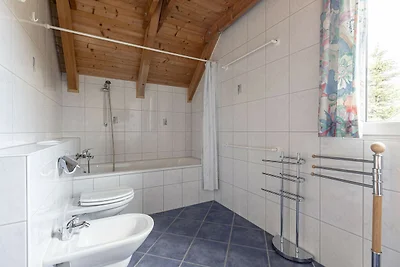 Geräumiges Chalet mit Wellnessbereich