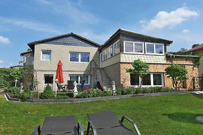 Holiday home with lake view