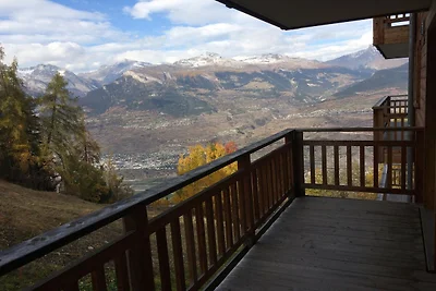 Schöne Wohnung mit Bergblick