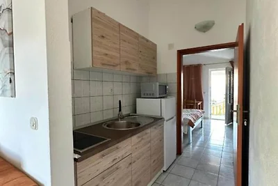 One bedroom apartment with balcony-APP4