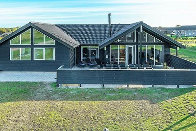 14 Personen Ferienhaus in Bogense