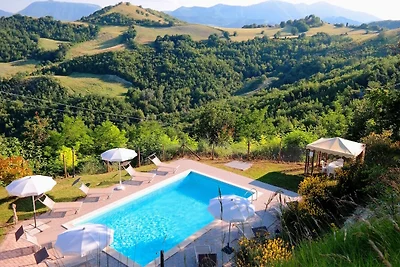Komfortable Villa in Acqualagna mit...