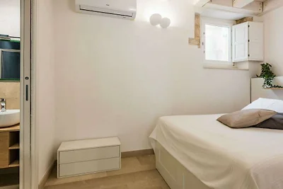 Giudecca White House 1