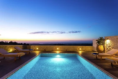 Villa in Arkadi mit Pool & Meer in der Nähe