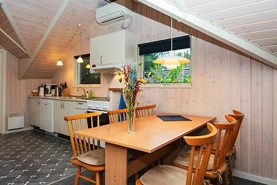7 Personen Ferienhaus in Ansager-By Traum