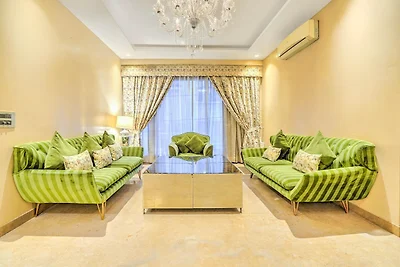 Cotts Villa von Palette Homes