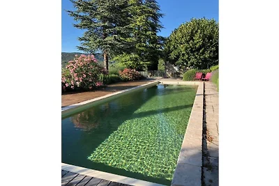 Ferienwohnung in Nyons mit Schwimmbecken