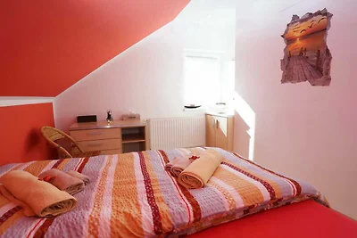 Elegant and Stylish Retreat Apartments with T...