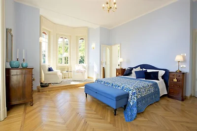 Villa mit Pool f�r 12 Personen