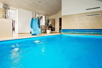 20 Personen Ferienhaus in Hasselberg