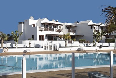 Luxus-Ferienhaus in Playa Blanca mit Pool