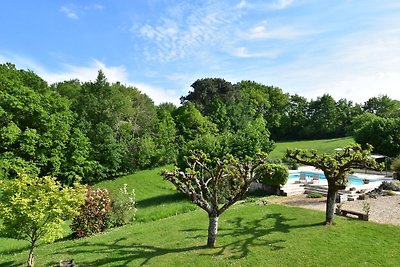 Luxurious Mansion in Aquitaine with Swimming...
