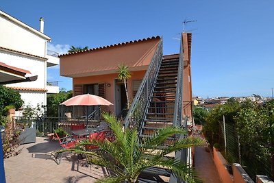 Schönes Ferienhaus in Giardini Naxos in...