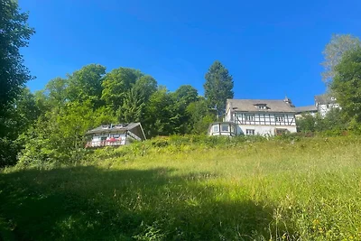 Gemütliche Ferienwohnung mit Bergblick in Nor...
