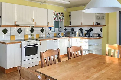 4 Sterne Ferienhaus in Burgsvik