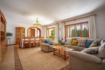 Elegante Villa für 12 Gäste mit Pool auf...