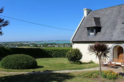 Villa in Goulven met zwembad