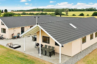 22 Personen Ferienhaus in Bogense