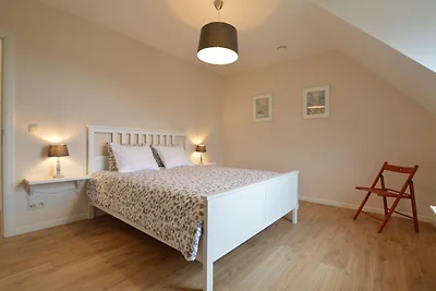 Geräumiges Ferienhaus in Sint-Amands mit...