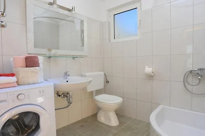 Apartments Roščić - Classic Two Bedroom Apart...
