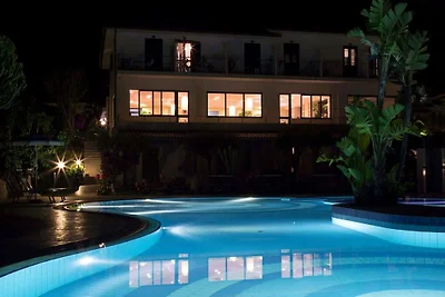 Wohnung in Residenz mit Schwimmbad