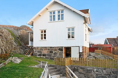 Vista panoramica sul mare a Skarhamn-By Traum