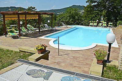 Country Cottage in Marche with Swimming Pool