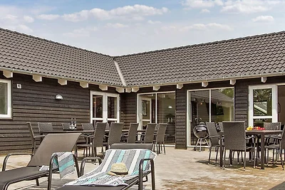 24 Personen Ferienhaus in Hasselberg