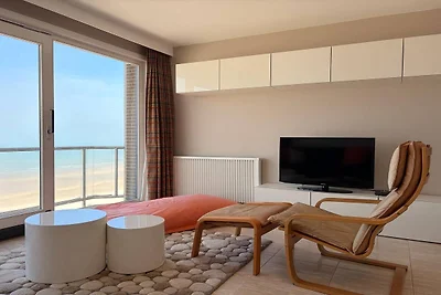 Middelkerke Beach Apartment