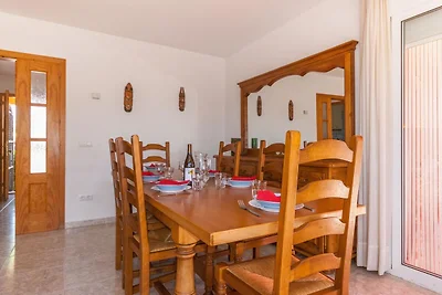 Schöne Villa mit privatem Swimmingpool an der...